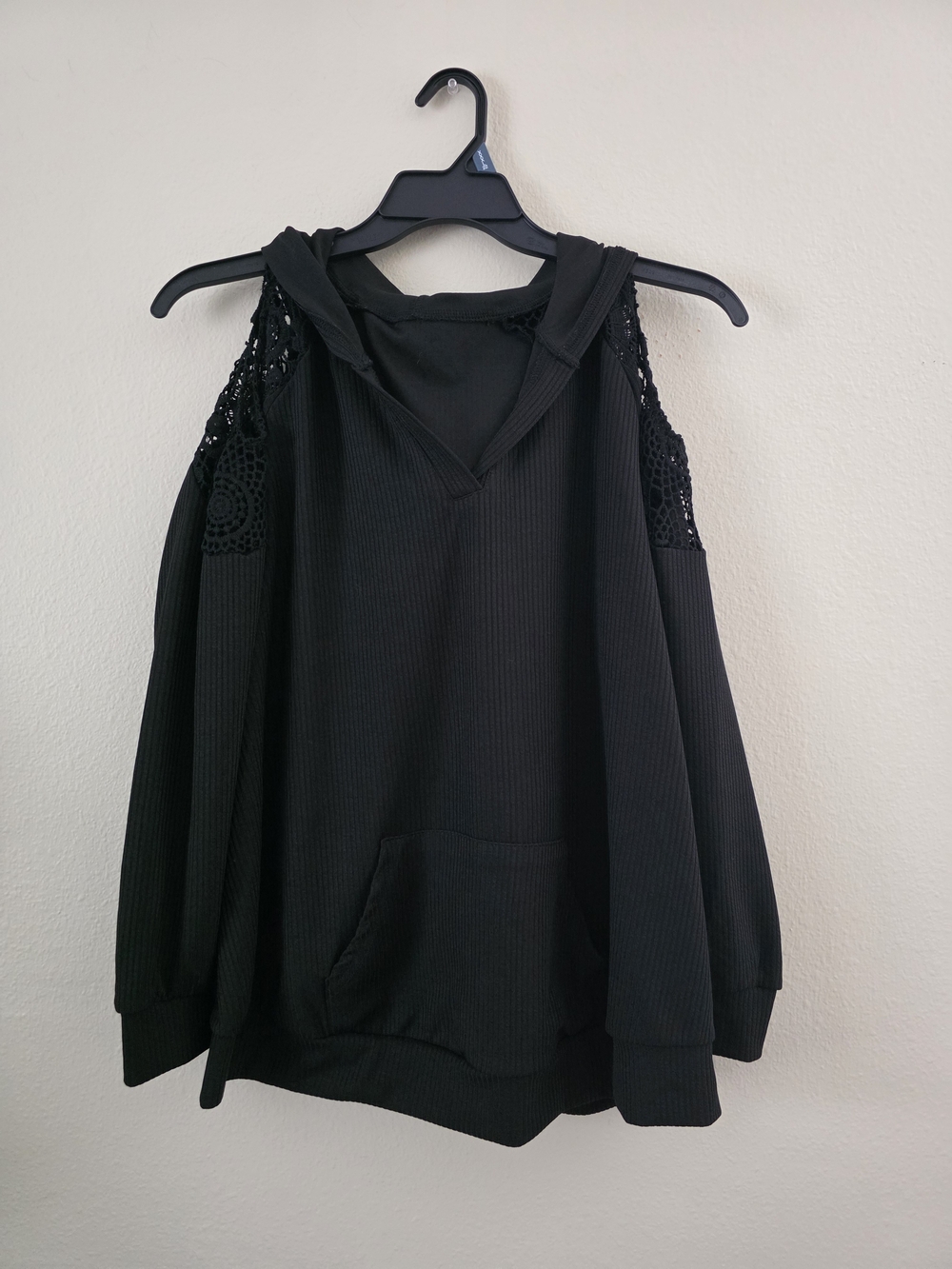 SHEIN Black Cold-Shoulder Hoodie with Crochet Lace